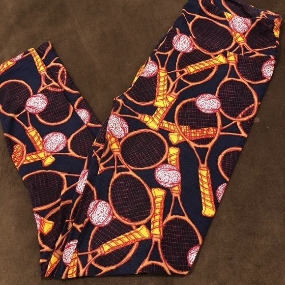 LuLaRoe Pants - Lularoe OS‎ tennis 🎾 leggings!